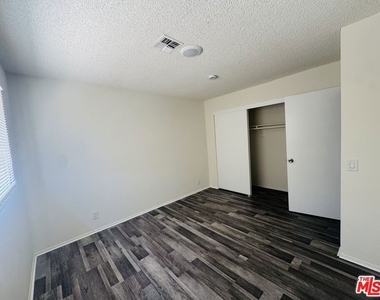 45119 Beech Avenue - Photo Thumbnail 1