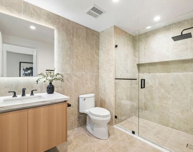 1414 1/2 S Beverly Dr - Photo Thumbnail 2