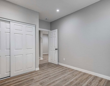 146 Witmer Street - Photo Thumbnail 30