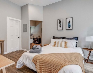 146 Witmer Street - Photo Thumbnail 6
