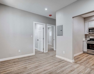 146 Witmer Street - Photo Thumbnail 14