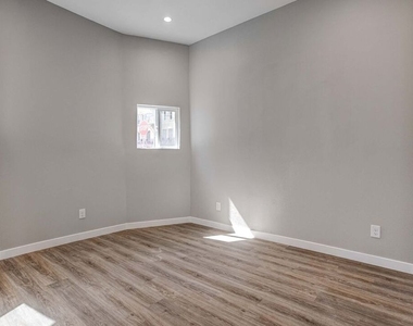 146 Witmer Street - Photo Thumbnail 39