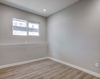 146 Witmer Street - Photo Thumbnail 24