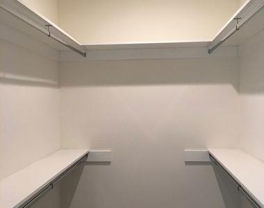 4600 Coldwater Canyon Avenue - Photo Thumbnail 13