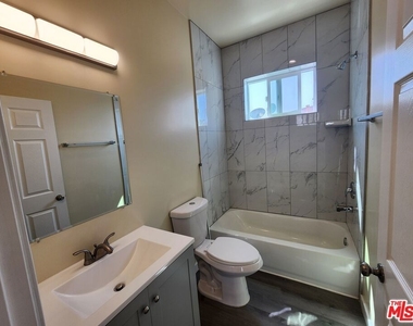 1535 W 80th Street - Photo Thumbnail 15