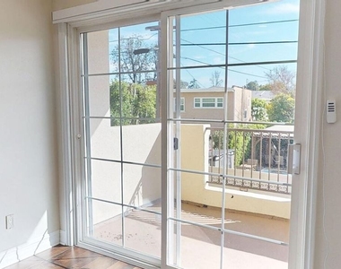 14242 Burbank Boulevard - Photo Thumbnail 2