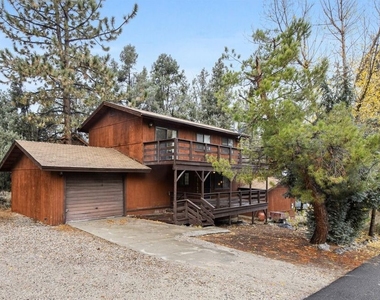 2317 Maplewood Way - Photo Thumbnail 1