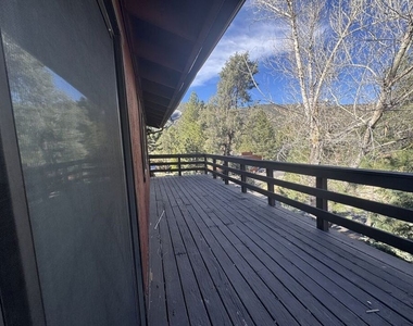 2317 Maplewood Way - Photo Thumbnail 30
