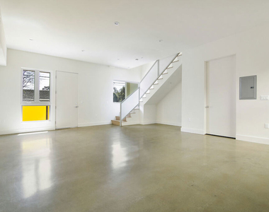 2496 S Centinela Avenue - Photo Thumbnail 9