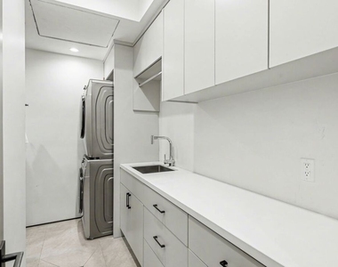418 N Sweetzer Avenue - Photo Thumbnail 25