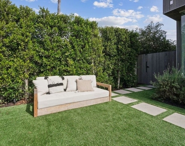 1310 Preston Way - Photo Thumbnail 31