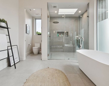 1310 Preston Way - Photo Thumbnail 14