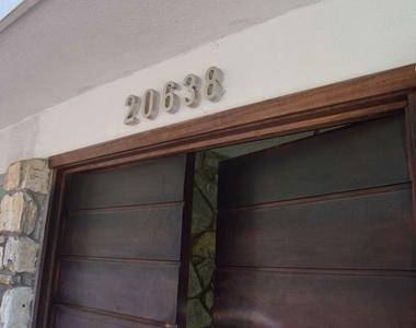 20638 Pacific Coast Highway - Photo Thumbnail 1