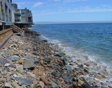 20638 Pacific Coast Highway - Photo Thumbnail 10