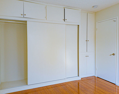 447 W Elk Avenue - Photo Thumbnail 6