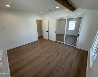 21420 Chatsworth Street - Photo Thumbnail 17