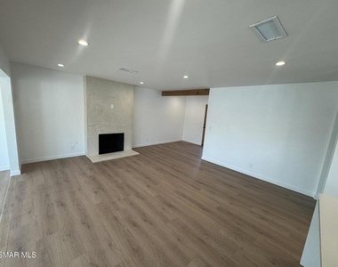 21420 Chatsworth Street - Photo Thumbnail 5