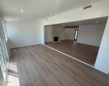 21420 Chatsworth Street - Photo Thumbnail 6