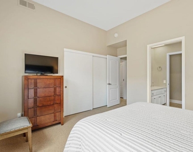 20 Pebble Beach Drive - Photo Thumbnail 19
