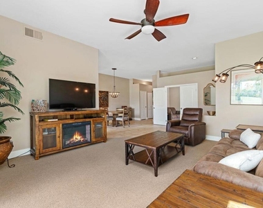 20 Pebble Beach Drive - Photo Thumbnail 11
