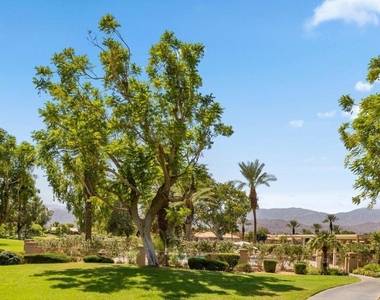 20 Pebble Beach Drive - Photo Thumbnail 33