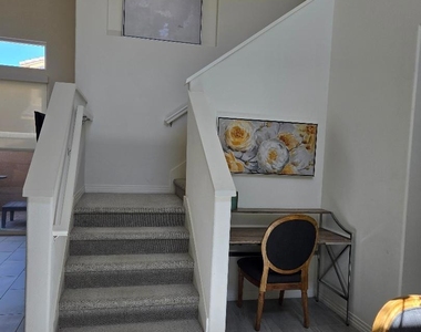 52430 Hawthorn Court - Photo Thumbnail 14