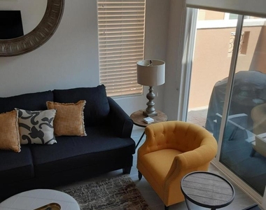 52430 Hawthorn Court - Photo Thumbnail 3