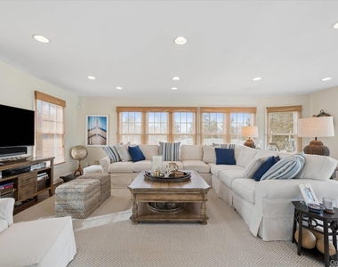 26 Odgen Lane - Photo Thumbnail 6