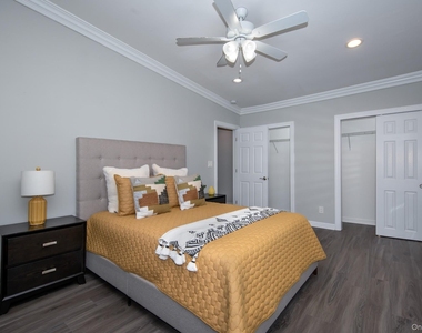 234 River Avenue - Photo Thumbnail 7