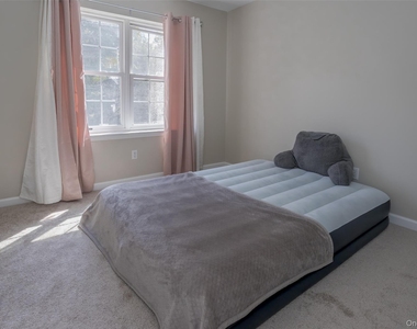 423 Kings Highway - Photo Thumbnail 10