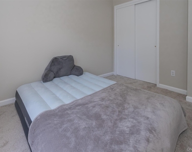423 Kings Highway - Photo Thumbnail 11