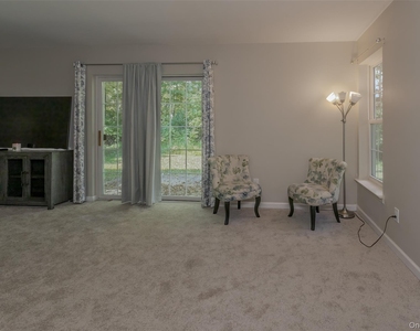 423 Kings Highway - Photo Thumbnail 1