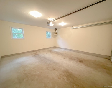 10 Fairview Drive - Photo Thumbnail 10