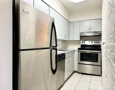 110 Mill Street - Photo Thumbnail 4