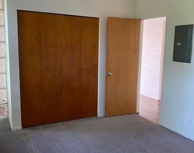 110 Mill Street - Photo Thumbnail 6