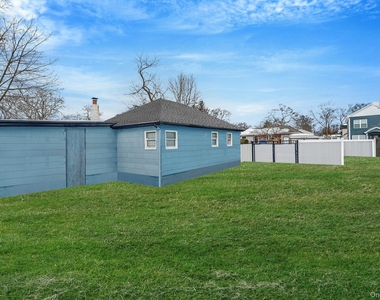 158 Mohawk Street - Photo Thumbnail 14