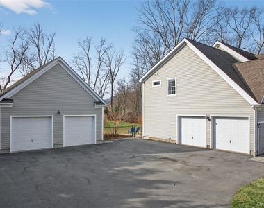 231 Lake Road - Photo Thumbnail 24