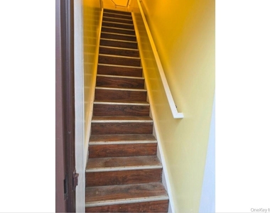 13 Lake Street - Photo Thumbnail 3