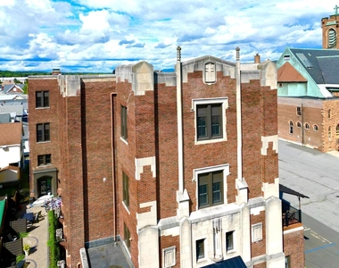 34 William Street - Photo Thumbnail 1