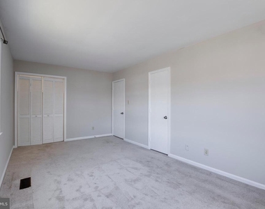 322 Clay Street - Photo Thumbnail 34