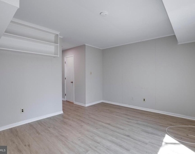 322 Clay Street - Photo Thumbnail 19