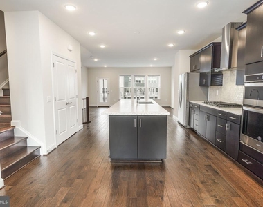 2056 Alder Lane - Photo Thumbnail 7