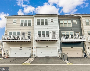 2056 Alder Lane - Photo Thumbnail 31
