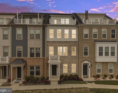 2056 Alder Lane - Photo Thumbnail 2