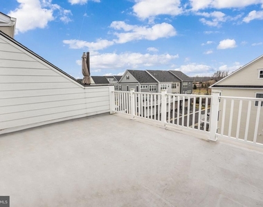 2056 Alder Lane - Photo Thumbnail 34