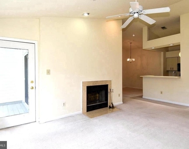 7705 Lafayette Forest Drive - Photo Thumbnail 6