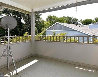 7705 Lafayette Forest Drive - Photo Thumbnail 23