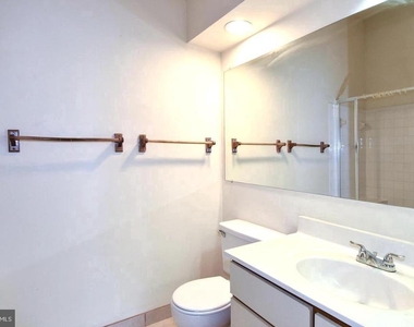 7705 Lafayette Forest Drive - Photo Thumbnail 17