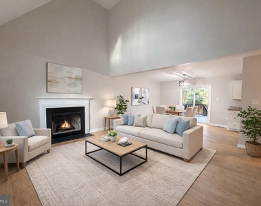 203 Sea Cliff Drive - Photo Thumbnail 1