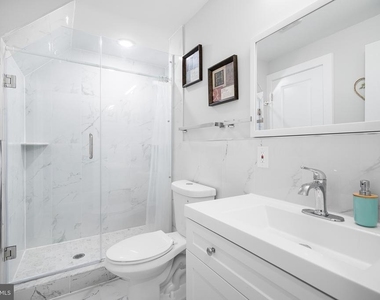 1924 N 6th Street - Photo Thumbnail 16